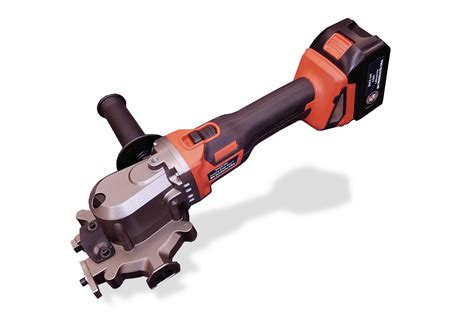 Cordless Cutting Edge Saw| Concrete Construction Magazine