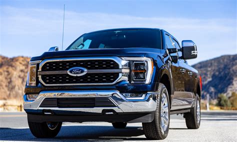 F Raises Bar For Ford S Luxury Trucks Return Of The King