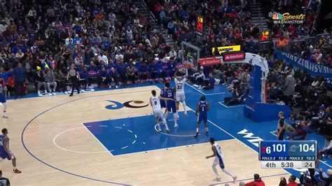 Daniel Gafford with a dunk vs the Philadelphia 76ers - Yahoo Sports