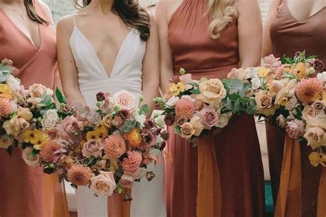 Stunning Fall Wedding Colour Palettes for 2022 | The Loft on King