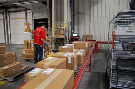 Choosing Your Fulfillment Warehouse Locations Red Stag Fulfillment