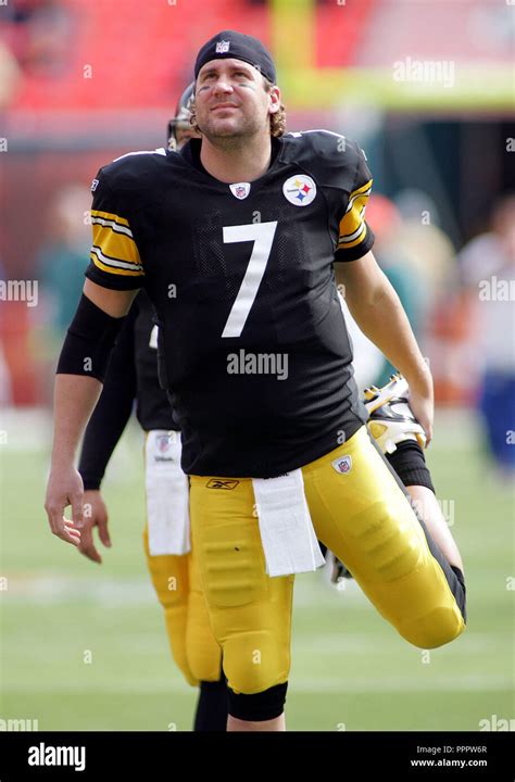 Pittsburgh Steelers Quarterback Ben Roethlisberger Warms Up Prior To The Start Of The Game