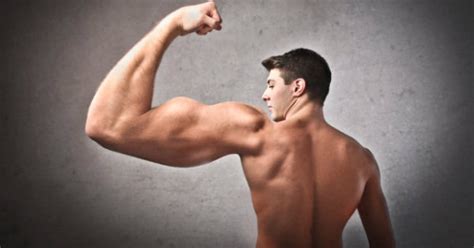 How To Make Your Muscles Look Bigger → Without Lifting Weights