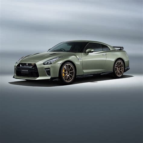 View Photos of the 2022 Nissan GT-R T-Spec