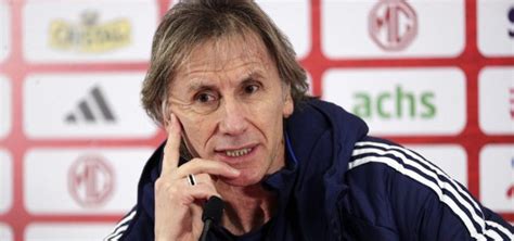 La Roja Sufre Dos Bajas Y Ricardo Gareca Tiene Nuevos Citados El