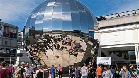 8 Best Bristol Attractions to Tick off Your Bucket List