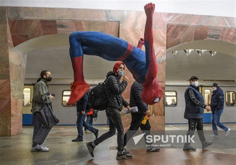 Russia Blogger Spider-Man | Sputnik Mediabank