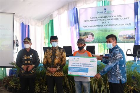 Bank Kalsel Komitmen Dukung Kebutuhan Modal Petani Di Telaga Langsat