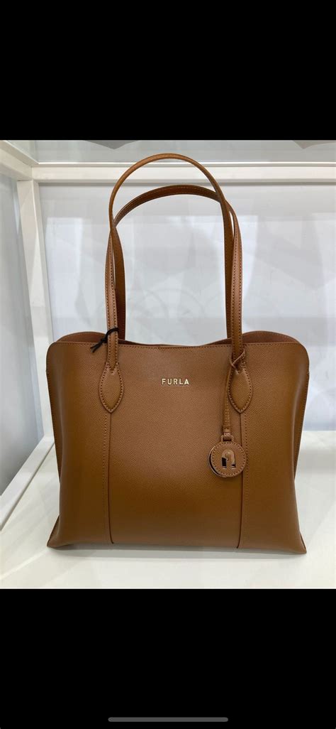 Azuramart Furla Vittoria Tote Cognac Medium Atelier Yuwa Ciao Jp