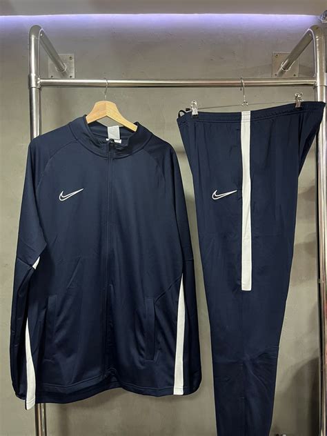 CONJUNTO NIKE DRI FIT AZUL MARINHO JNoriginalshop