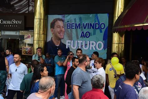 A Gazeta Arnaldinho vai tentar reeleição em Vila Velha mas vice