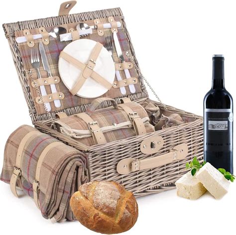 Traditional Picnic Hamper For 2 With Lavender Tweed Blanket Fitted