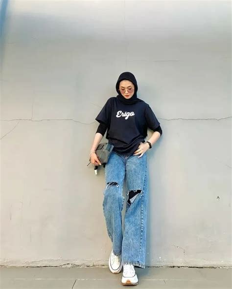 Inspirasi Ootd Dengan Celana Jeans Biru Untuk Hijabers