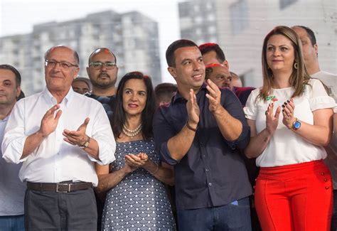 Rog Rio Lins E Geraldo Alckmin Inauguram Creche Em Osasco