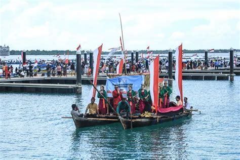 Kapal Negara Patroli Ramaikan Parade 1 000 Perahu Pada Hari Nusantara