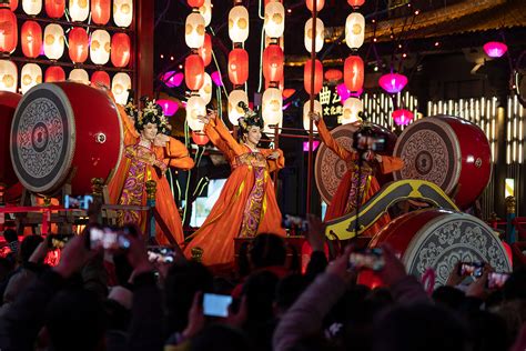 西安大唐不夜城精彩活动已开启，每天轮番上演 澎湃号·湃客 澎湃新闻 The Paper