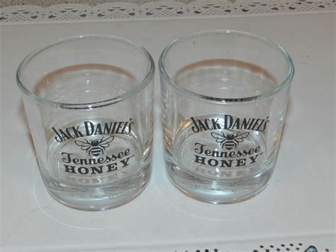 Jack Daniels Glass Tennessee Honey Bee Bar Glasses 2pc Pair Advertising Ebay