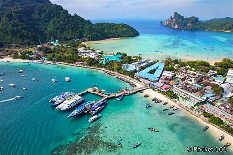 Tonsai Bay In Phi Phi Island PHUKET 101