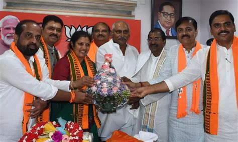 Daggubati Purandeswari assumes charge as the president of AP BJP