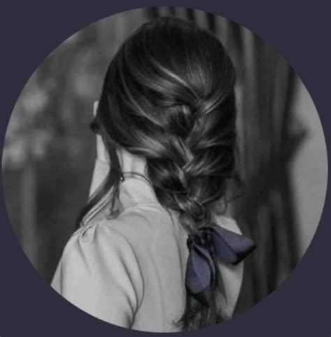 Pin By On Dpzz Asian Short Hair Blonde Hair Girl Beautiful Hair