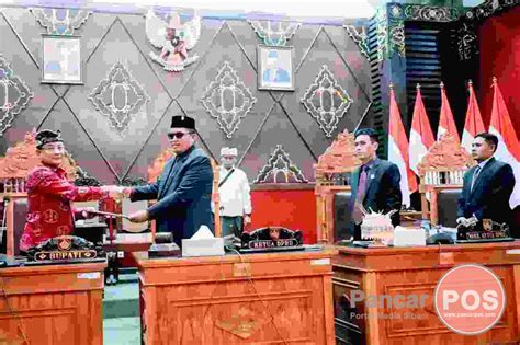 Pemkab Karangasem Tanggapi Catatan Strategis Dan Rekomendasi Dewan