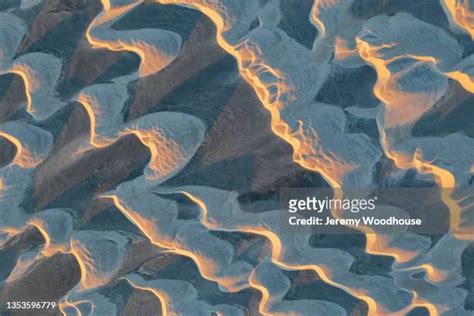 58 Parabolic Dunes Stock Photos, High-Res Pictures, and Images - Getty ...