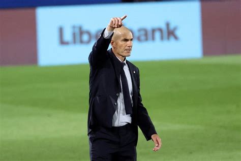 Football Zinédine Zidane Jouer à l OM Ça ne sest pas fait pour