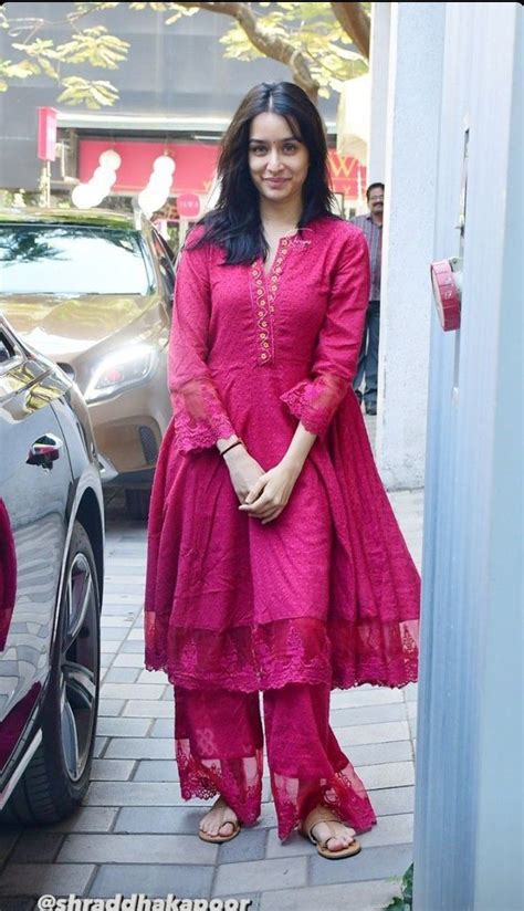 Pin by Mukesh Patel on Shraddha Kapoor | Simple dresses, Fashion ...