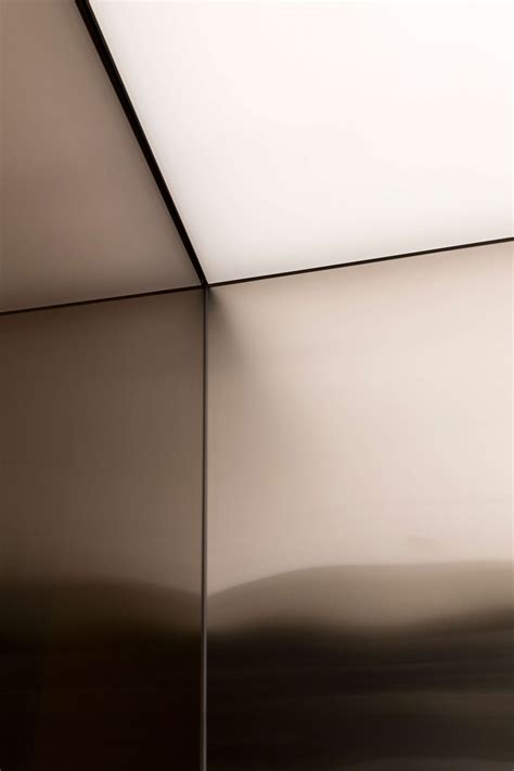 Pin By 선영 정 On 마감재 Bronze Mirror Mirror Texture Tinted Mirror