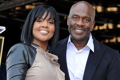 Bebe And Cece Winans To Be Inducted Into Gma Gospel Music Hall Of Fame