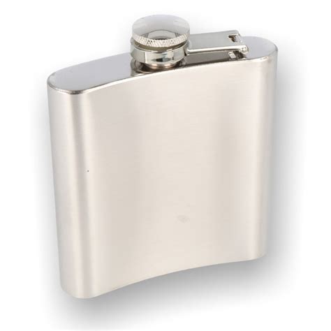 English Pewter Company Lion Emblem Stainless Steel Hip Flask Fb