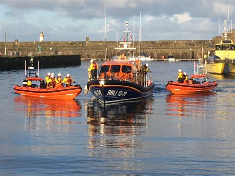 Joint Exercise For Lifeboat Crews Rnli