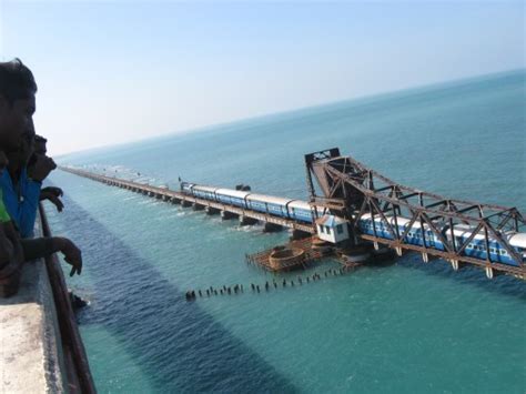 Pamban Bridge - 2048x1536 - Download HD Wallpaper - WallpaperTip