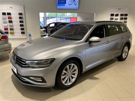 Volkswagen Passat Variant Business Tdi Evo Scr Ps Kw G