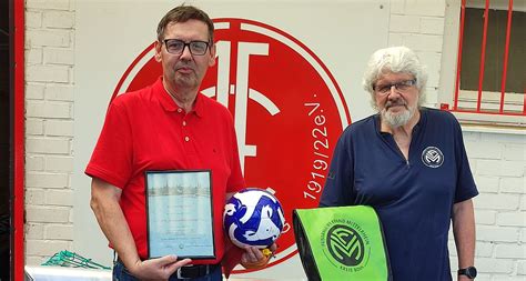 Fussball Verband Mittelrhein Dfb Ehrenamtspreis F R Thomas Oster