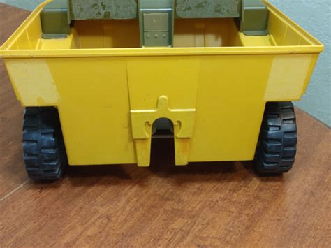 Vintage GI Joe Adventure Team Mobile Support Vehicle Front Vehicle