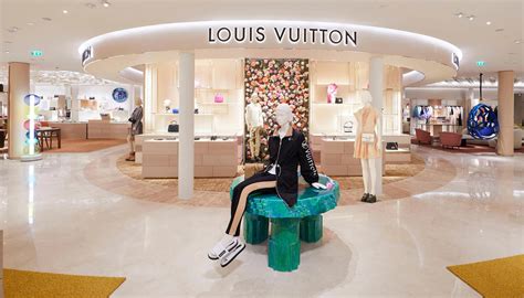 Louis Vuitton The First Hotel Is Arriving In Paris Montenapo Daily