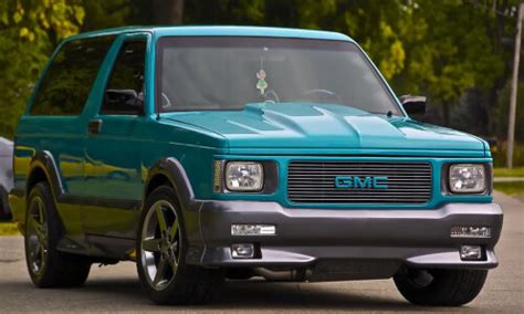 GMC Typhoon