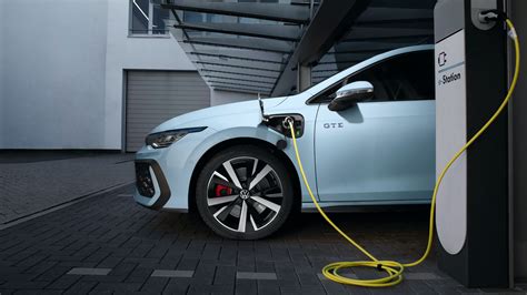 Vw Golf Krijgt Facelift Met Grotere Batterij Voor Plug In Hybride