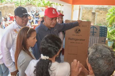 El Diario de Guayana on Twitter Gobernación entregó enseres y ayudas