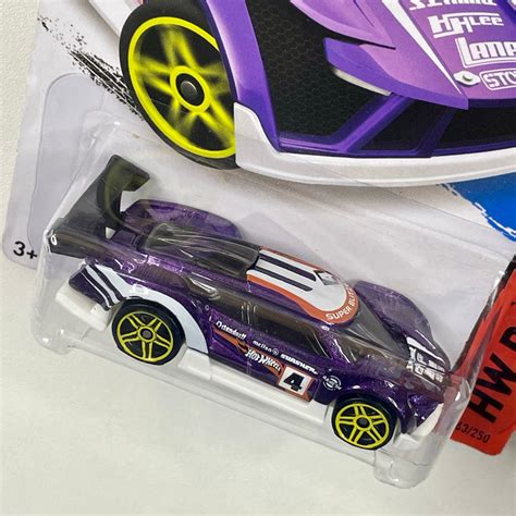 2014 Hot Wheels Hw Race Super Blitzen Morado Metálico Pr5