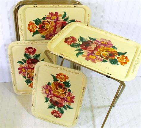 Vintage Metal Tray Tables Set Of 4 Retro Handpainted Etsy Vintage