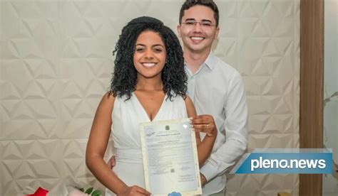 Cantora Kemilly Santos se casa Gabriel Pablo no civil Fé Pleno News