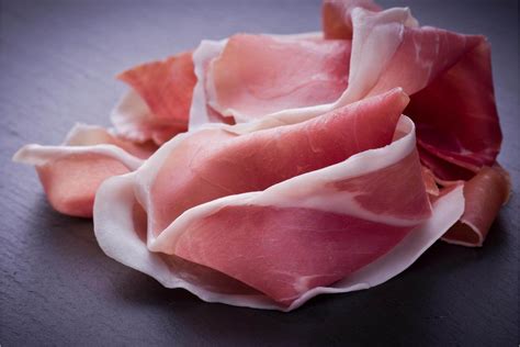 Il Prosciutto Crudo è Il Salume Preferito Dagli Italiani Menatti