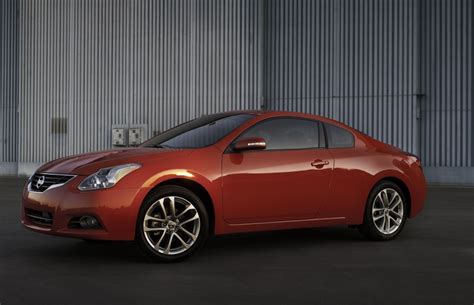 2010 Nissan Altima Unleashed - autoevolution