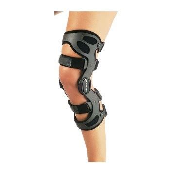 Breg Fusion Women S Knee Brace Medsource Usa Physical Therapy