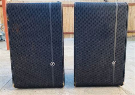 Mackie A Pair Of Hd1521 1600w Active Powered 2 Way Hd Loudspeakers Fully Works Ebay