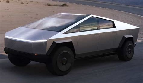 Nonostante I Problemi Il Cybertruck Supera La Delorean Nelle Vendite