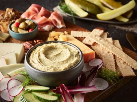 Boar S Head Dill Pickle Hummus 10 Oz 10 Oz Ralphs