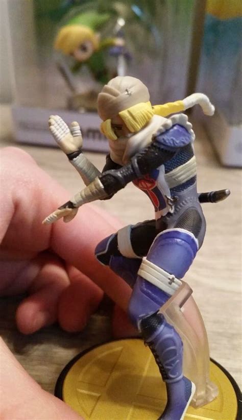 Sheik Amiibo Arrives In Stores On January 2015 2 3 Super Smash